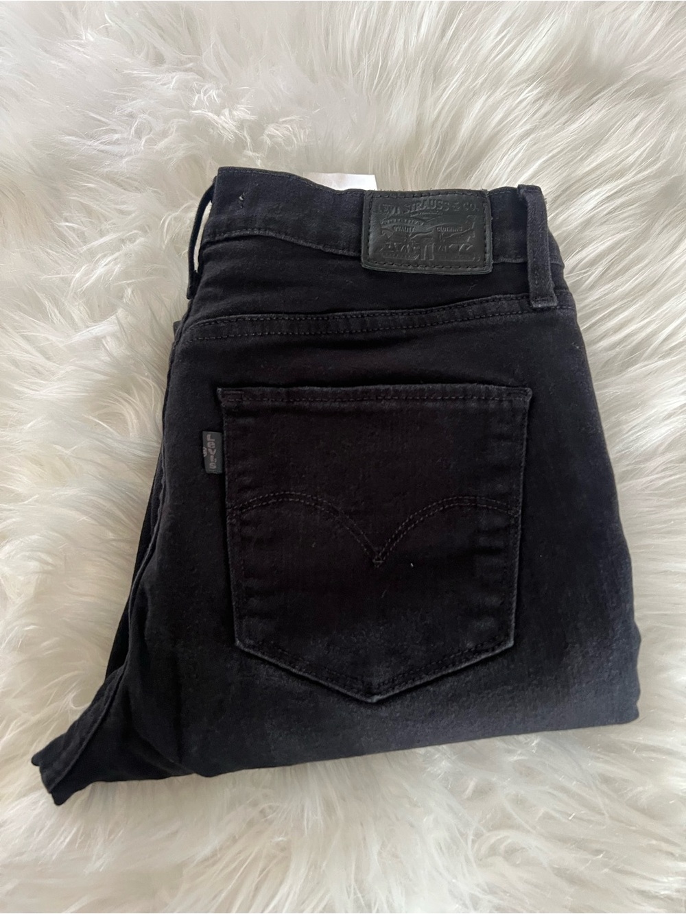 Levi's Woman’s  Slim Fit Jeans